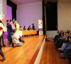 Exposición sobre las conclusiones de la mesa redonda “La voz de las personas con enfermedades raras y sus familiares: un reto educativo, sanitar