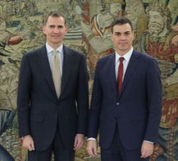 Su Majestad el Rey con el representante designado por Partido Socialista Obrero Español (PSOE), Pedro Sánchez Pérez-Castejón
