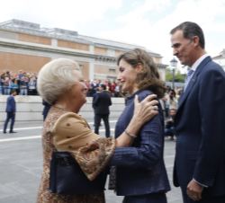Sus Majestades los Reyes reciben a Su Alteza Real la Princesa Beatriz de los Países Bajos, a su llegada