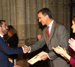 Su Majestad el Rey entrega el Premio Nacional de Danza Modalidad Creación 2014 a Daniel Abreu