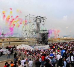 Fuegos artificiales tras quedar inaugurado Canal de Panamá Ampliado
