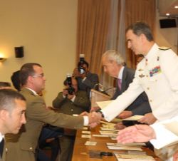 Don Felipe durante el acto de entrega de diplomas