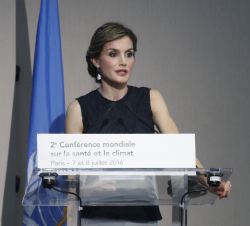 Su Majestad la Reina, durante su intervención