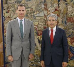 Su Majestad el Rey con Francesc Homs, representante de Convergència Democrática de Catalunya