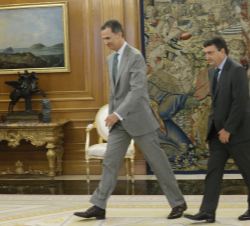 Su Majestad el Rey con Aitor Esteban, representante de Euzko Alderdi Jeltzalea-Partido Nacionalista Vasco (EAJ-PNV)