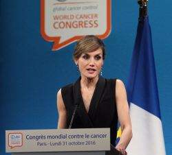 Su Majestad la Reina, durante su intervención