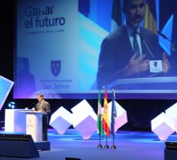 Don Felipe durante su intervención