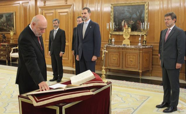 El nuevo fiscal general del Estado, José Manuel Maza, promete su cargo ante Su Majestad el Rey 