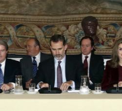 Sus Majestades los Reyes durante la reunión