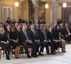 Don Felipe en los instantes previos al comienzo del acto
