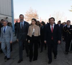 Los Reyes en un momento de su recorrido exterior por AGROEXPO 2017