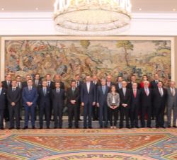 Su Majestad el Rey con el Consejo de Administración de la Corporación Empresarial de Extremadura