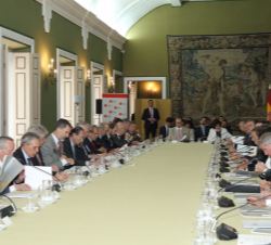 Vista general de la reunión del Consejo Científico del Real Instituto Elcano de Estudios Internacionales y Estratégicos