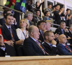 Su Majestad el Rey Don Juan Carlos acompañado por Aleksander Ceferin, presidente de la UEFA durante el desarrollo del encuentro