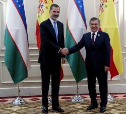 Encuentro de Su Majestad el Rey con Su Excelencia Shavkat Mirziyoyev, presidente de la República de Uzbekistán