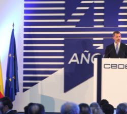 Don Felipe en su intervención con motivo del 40º aniversario de CEOE