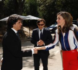 Su Majestad la Reina recibe el saludo del secretario de Estado de Servicios Sociales e Igualdad, Mario Garcés