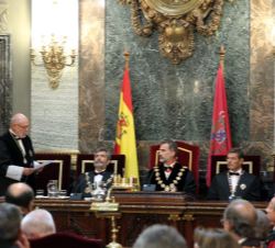 Don Felipe durante la intevención del fiscal general del Estado, Jose Manuel Maza
