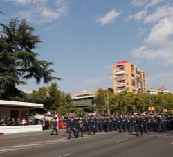 Vista de la Tribuna Real al paso del Escuadrón del Ejército del Aire