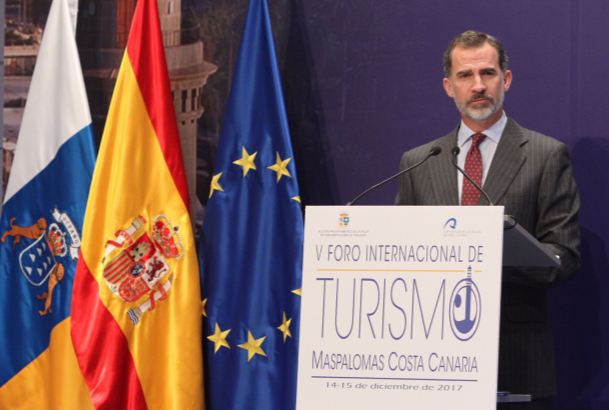 Su Majestad el Rey durante su intervención en el V Foro Internacional de Turismo, Maspalomas Costa Canaria 