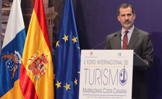 Su Majestad el Rey durante su intervención en el V Foro Internacional de Turismo, Maspalomas Costa Canaria 