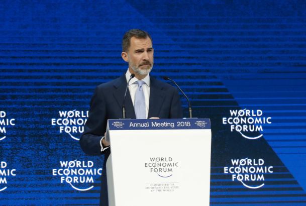 Su Majestad el Rey durante su intervención en el Foro Económico Mundial