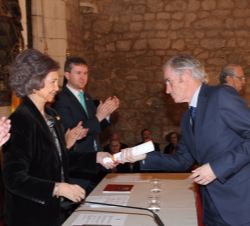 Doña Sofía entrega la Mención Especial 2015 a Trasmiera Ecopark, en la categoría de Conservación 2015, un nuevo museo a cielo abierto, en Arnuero, rec