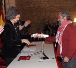 Doña Sofía entrega el Premio Hispania Nostra a las Buenas Prácticas 2015 a la recuperación de la acequia medieval de Barjas, Cáñar, Granada, recoge el