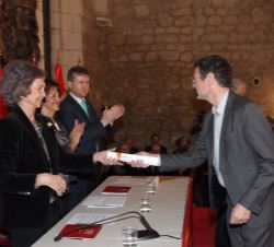 Doña Sofía entrega el Premio Hispania Nostra en la categtoría de Conservación del Patrimonio 2016 a Madrid Río, recoge el galardón Ginés Garrido Colme