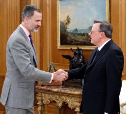 Su Majestad el Rey recibe el saludo del presidente del Tribunal Europeo de Derechos Humanos, Guido Raimondi