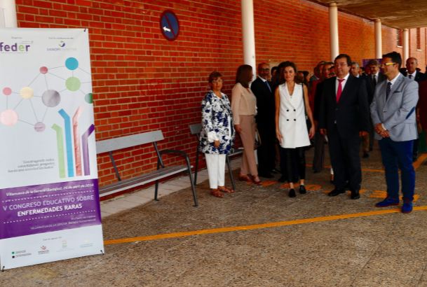 Su Majestad la Reina en el Instituto de Enseñanza Secundaria “Pedro de Valdivia”