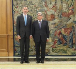 Su Majestad el Rey con el nuevo vocal del Consejo General del Poder Judicial, José Antonio Ballestero Pascual
