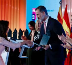 Su Majestad el Rey entrega el Premio de Artes y Letras 2018 ex aequo a Soleá Morente Carbonell