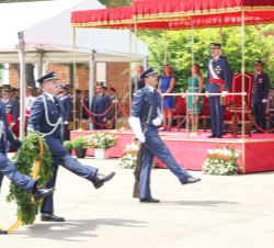Su Majestad el Rey durante el acto de Homenaje a los Caidos