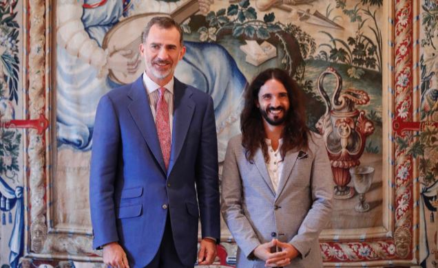 Don Felipe junto al presidente del Parlamento de las Illes Balears, Baltasar Picornell i Lladó