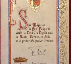 Firma de Su Majestad el Rey en el libro del Real Patronato de Santa Teresa de Jesús, que ha sido firmado por todos los Reyes de España desde Isabel II