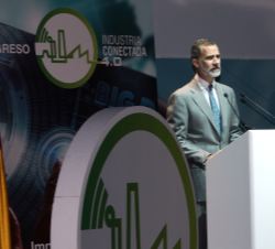 Su Majestad el Rey durante su intervención en el “II Congreso de Industria Conectada 4.0”