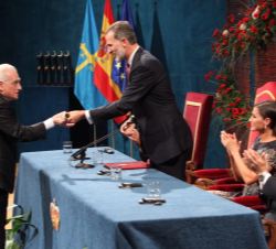 Su Majestad el Rey entrega el Premio Princesa de Asturias de las Artes a Martin Scorsese
