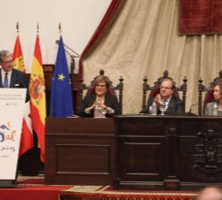 Su Majestad la Reina Doña Sofía durante la intervención del presidente del consejo de Administración de Patrimonio Nacional