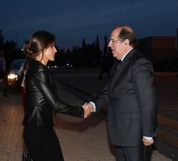 Su Majestad la Reina recibe el saludo del presidente de la Junta de Castilla y León, Juan Vicente Herrera