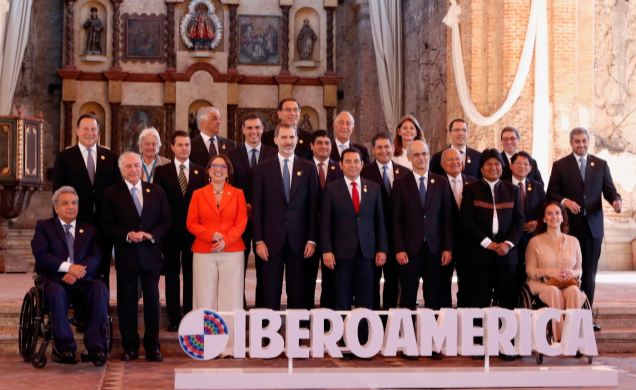 Fotografía oficial de la Cumbre