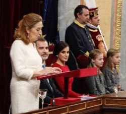 La presidenta del Congreso durante su intervención