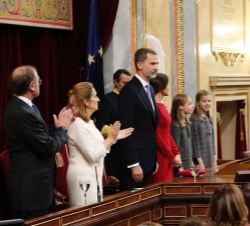 Don Felipe tras su intervención en el Congreso de los Diputados