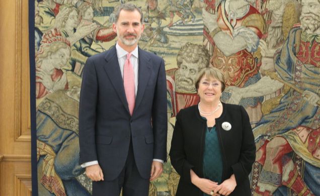 Su Majestad el Rey junto a la Sra. Michelle Bachelet Jeria, Alta Comisionada de las Naciones Unidas para los Derechos Humanos