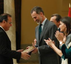 Don Felipe entrega el Premio Nacional “Alejandro Malaspina” de Ciencias y Tecnologías de los Recursos Naturales a Pedro Jordano Barbudo, d