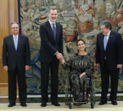 Su Majestad el Rey acompañado de la vicepresidenta de Argentina, Gabriela Michetti, el secretario de Estado de Cooperación Internacional y para Iberoa