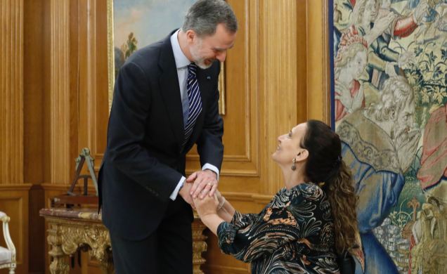 Su Majestad el Rey recibe el saludo de la vicepresidenta de la República Argentina, Gabriela Michetti