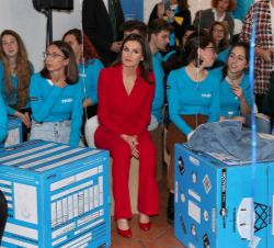Doña Letizia en el taller de innovación con los jóvenes