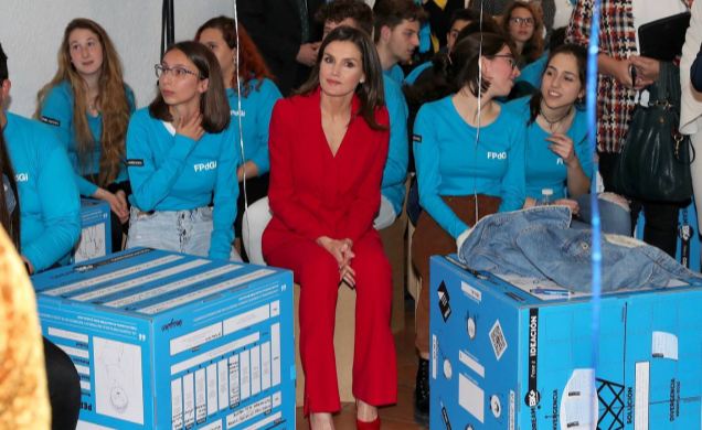 Doña Letizia en el taller de innovación con los jóvenes