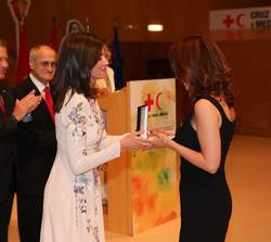 Su Majestad la Reina durante la entrega de las Medallas del Oro de la Cruz de la Cruz Roja Española
